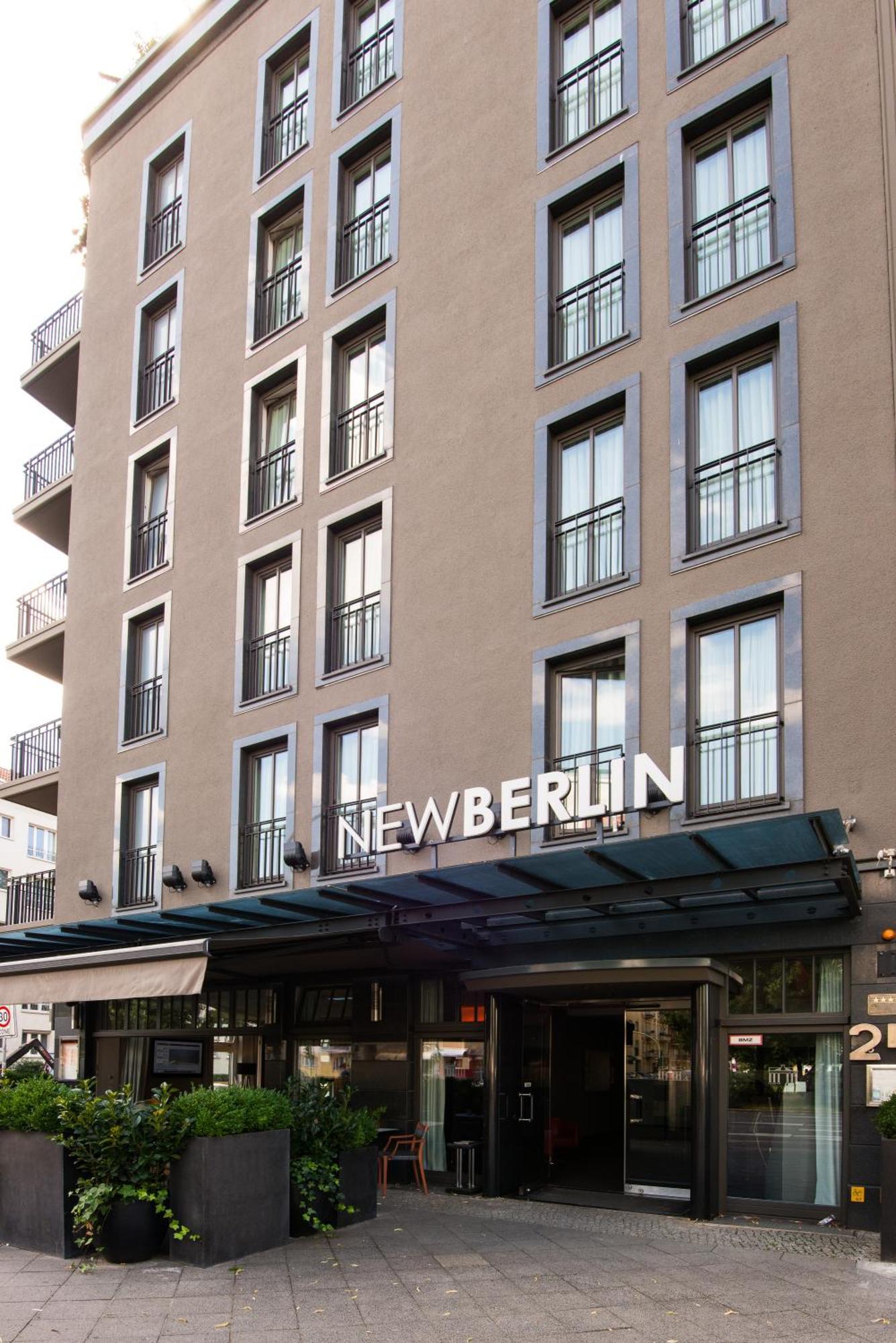 New Berlin Hotell Eksteriør bilde