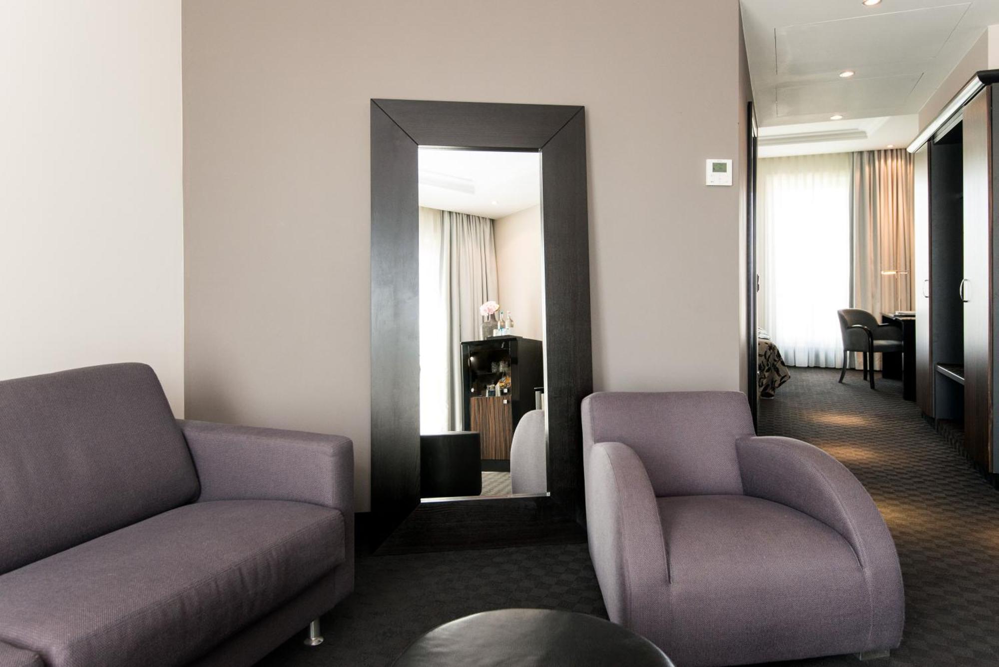 New Berlin Hotell Eksteriør bilde