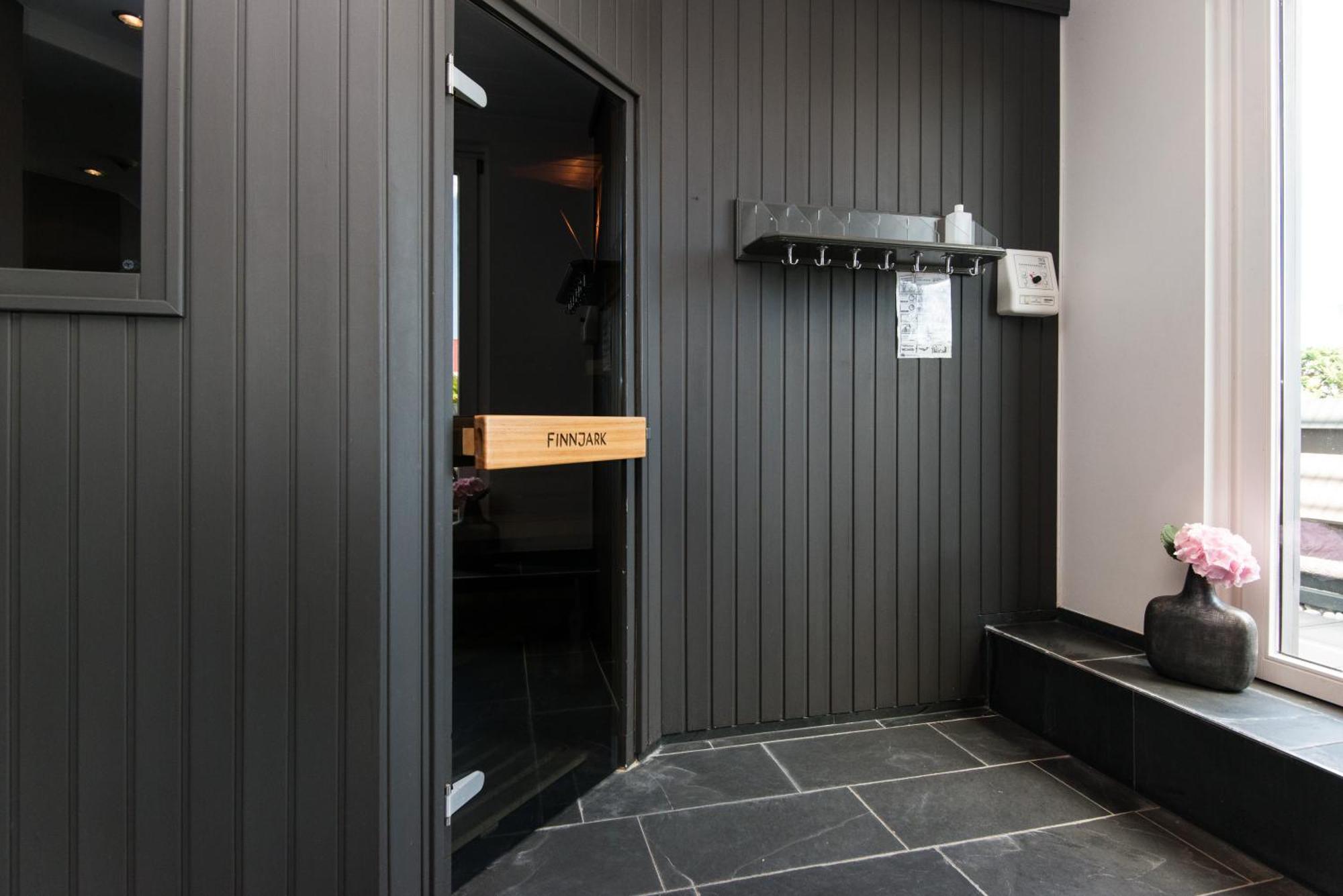 New Berlin Hotell Eksteriør bilde