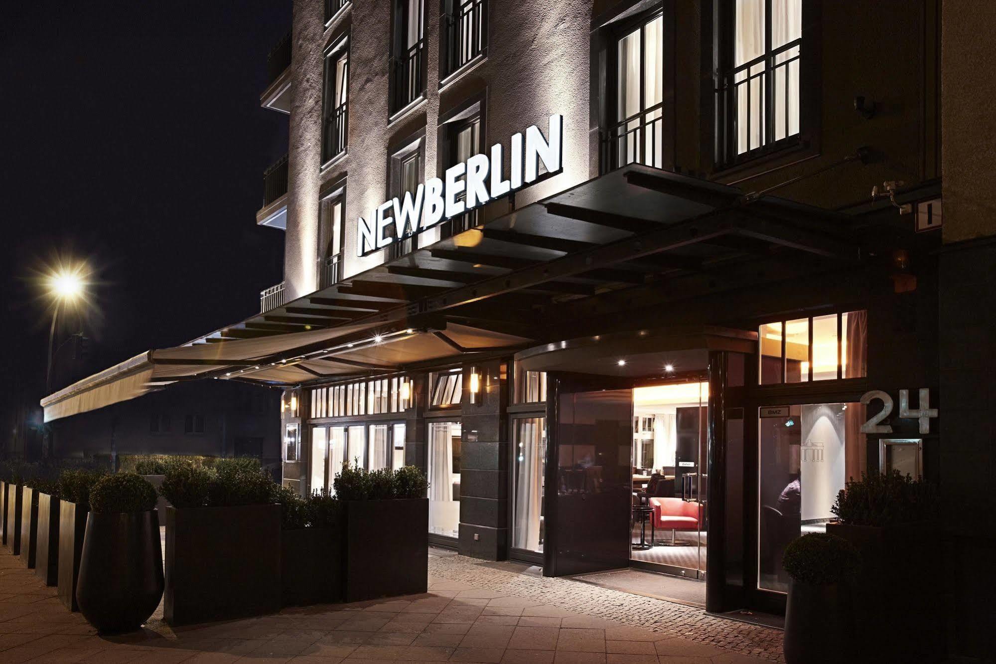 New Berlin Hotell Eksteriør bilde
