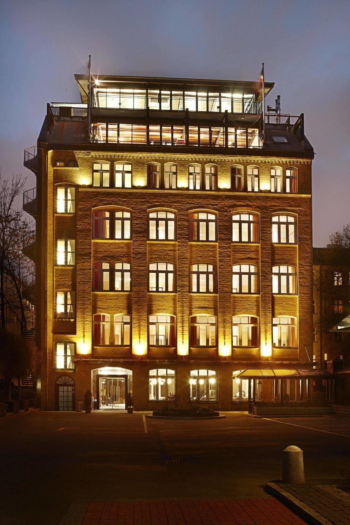 New Berlin Hotell Eksteriør bilde