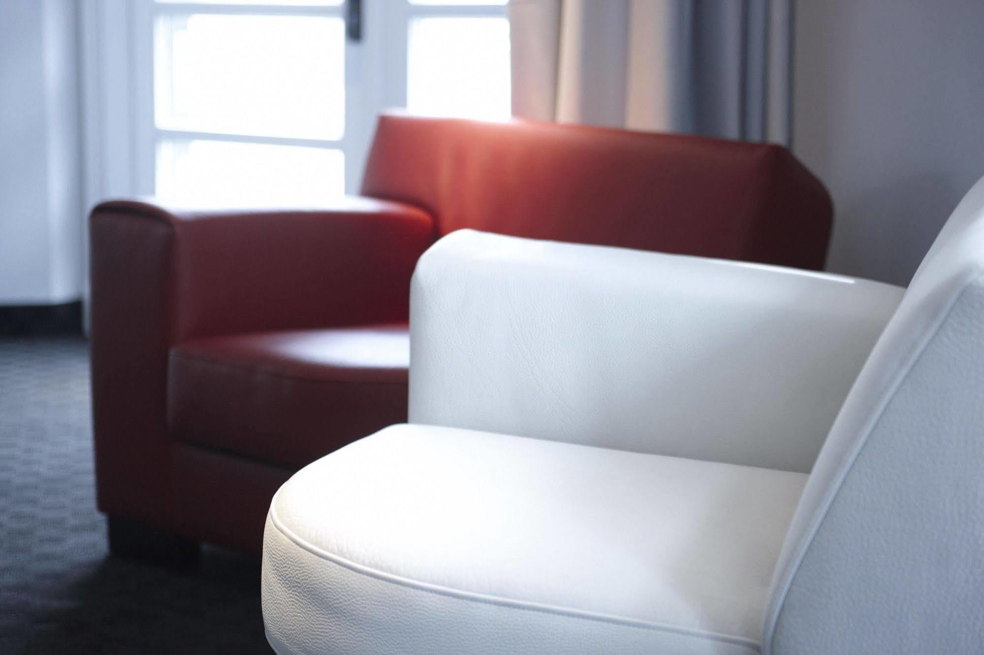 New Berlin Hotell Eksteriør bilde