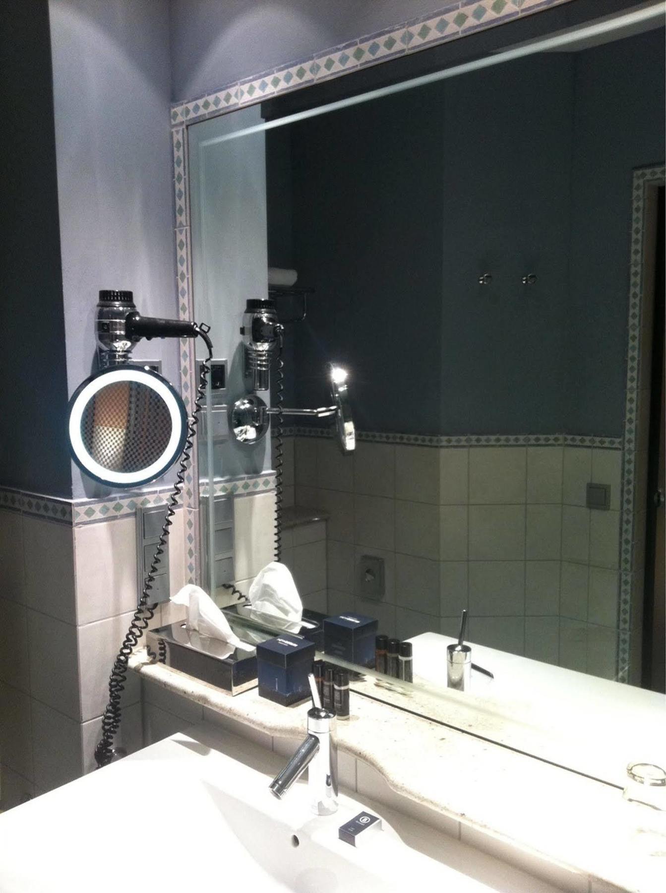 New Berlin Hotell Eksteriør bilde