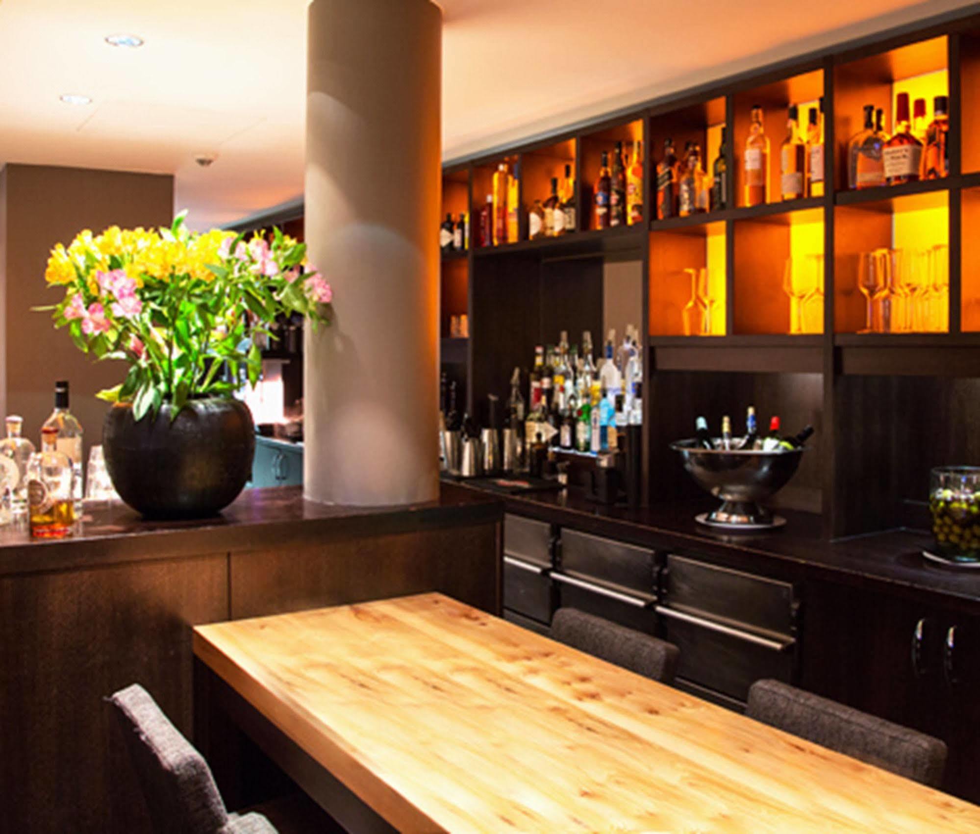 New Berlin Hotell Eksteriør bilde